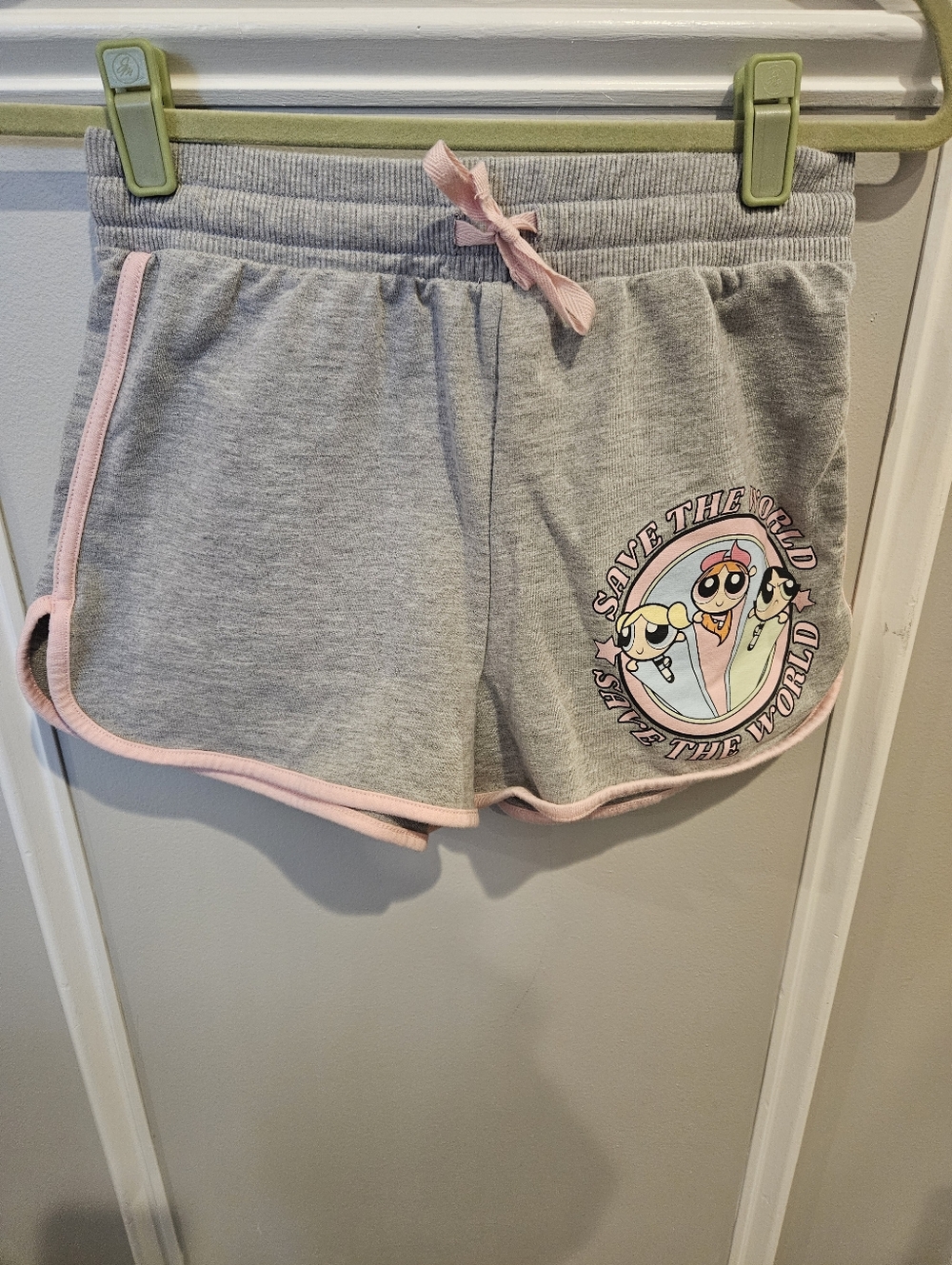 Powerpuff Girls Gray Shorts Pink Trim Size Medium (Junior)